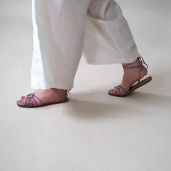 Balagan Sandaly|Amfi Sandaly, Lawendowy Zamsz
