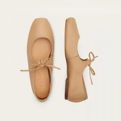 Balagan Baleriny|Batsheva Baleriny, Biszkoptowy