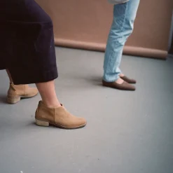 Balagan Botki|Lea Botki, Piaskowy Welur