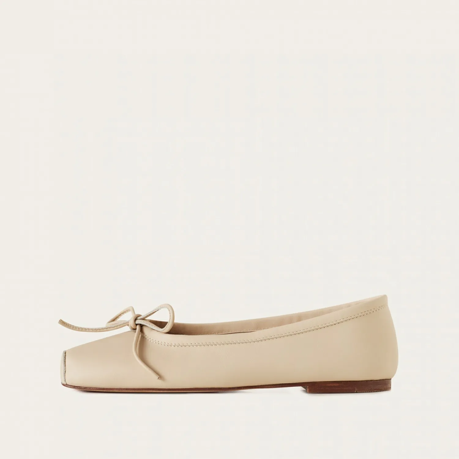 Balagan Baleriny|Prima Baleriny, Bezowy